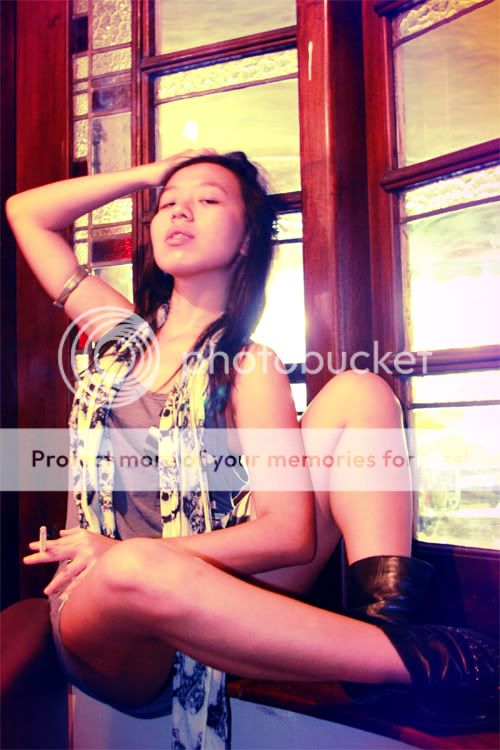 vinda sonata,photography by devina,scarf by the little things she needs